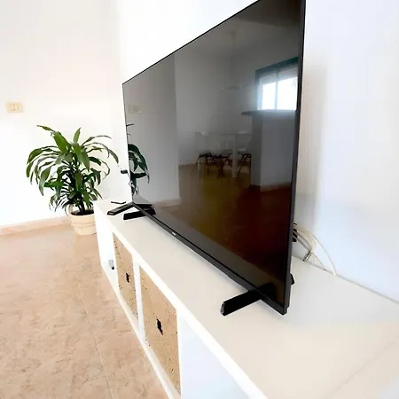Kalendra Rofe - Amplia Y Tranquila Apartament *