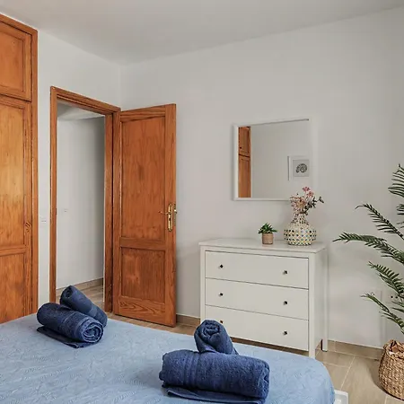 Kalendra Rofe - Amplia Y Tranquila Apartment Guatiza